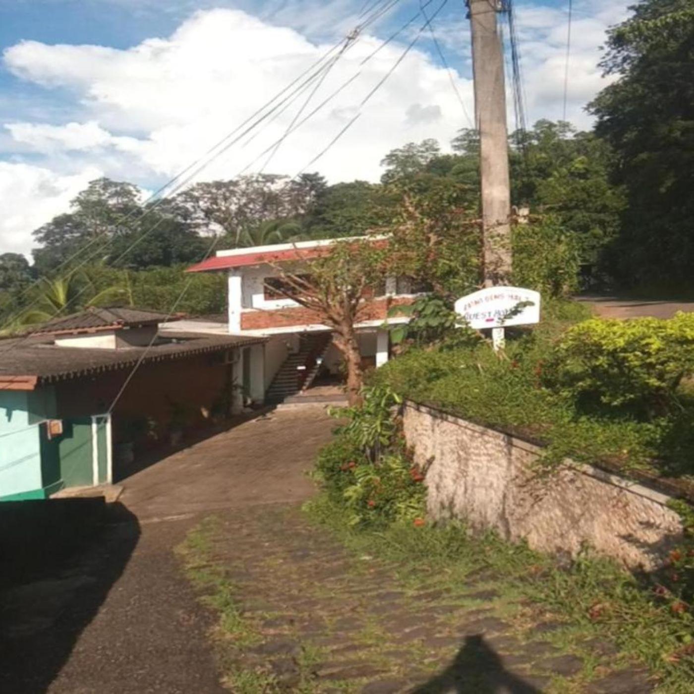 Hotel Rathna Gems Halt Ratnapura Esterno foto